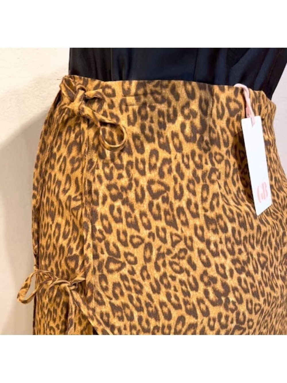 NWT $49 GB Leopard Print Double Tie Mini Skirt - Picture 6 of 6